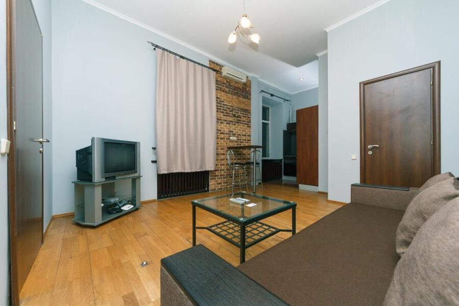 Hotrent Olympic Apartment Kiev Bagian luar foto